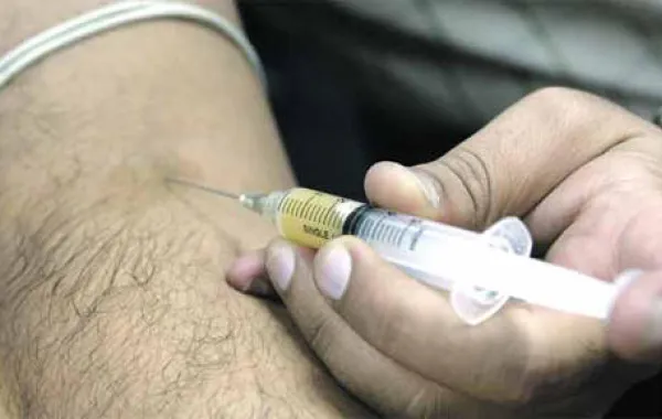 عشرينية تطلب الخلع لاكتشافها أنه خرّيج مصلحة الإدمان