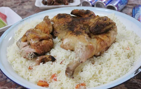 المندي الحساوي طبق شعبي يتصدر الموائد في المناسبات