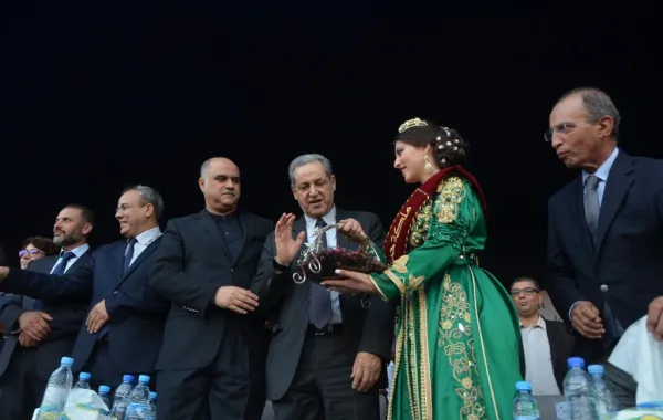 اختتام مهرجان الكرز باستعراضٍ للملكة ووصيفاتها