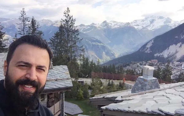 أول  سيلفي لـ تيم حسن بعد "الهيبة": جبل خلف "جبل"