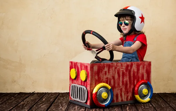 اصنعي هذه الألعاب لطفلك لكي تبعديه عن مضار التلفزيون