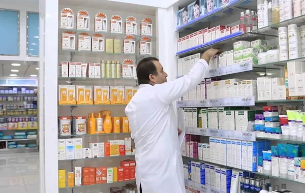 الصحة: تنفي استقدام صيادلة من الهند وباكستان والفلبين