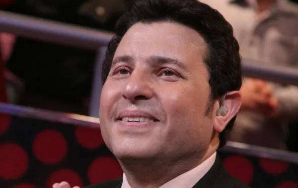 هاني شاكر يدعو كاظم الساهر للتراجع عن احياء حفله المنتظر