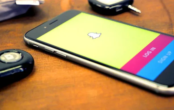 «سناب شات» تدعم ميزة التصوير لمدة دقيقة كاملة