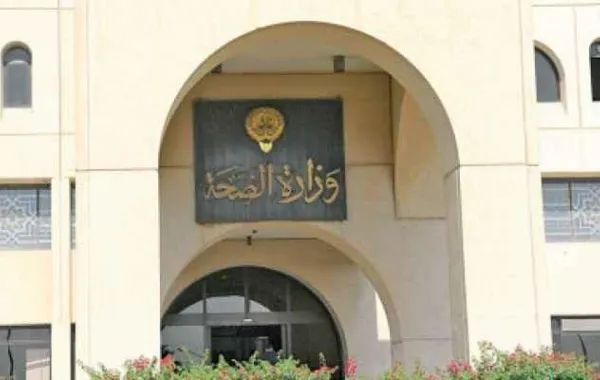 عامل نظافة بنغالي ينتحل شخصية "طبيب" لأكثر من 30 عاماً في الكويت