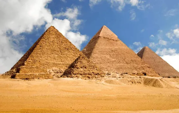 الأهرامات تدفع امرأة لخسارة 70 كيلو من وزنها