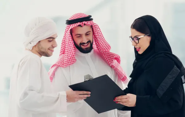 السعوديون يحتفلون باليوم العالمي للصداقة على "تويتر"