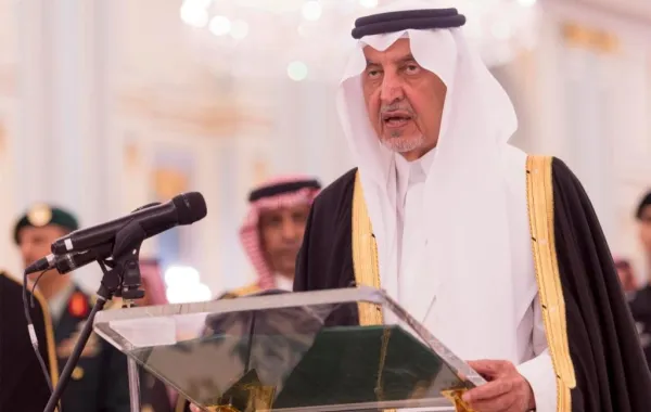 أمير مكة يتفاعل ويوجه بالقبض على "سفاح القطط"