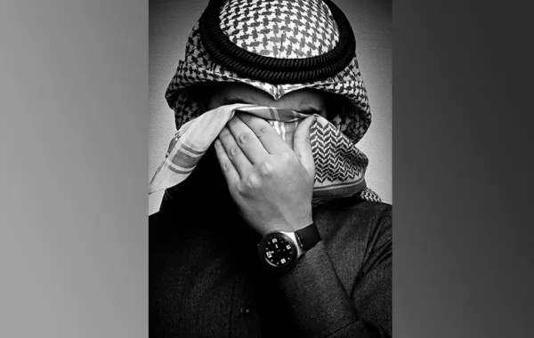 مواطن يدهس ابنه عمداً بسيارته في جازان