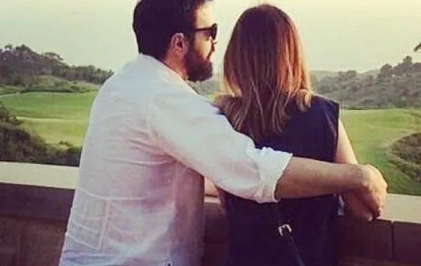 أول صورة لوفاء الكيلاني بين أحضان تيم حسن بعد الزواج ..شاهدوها