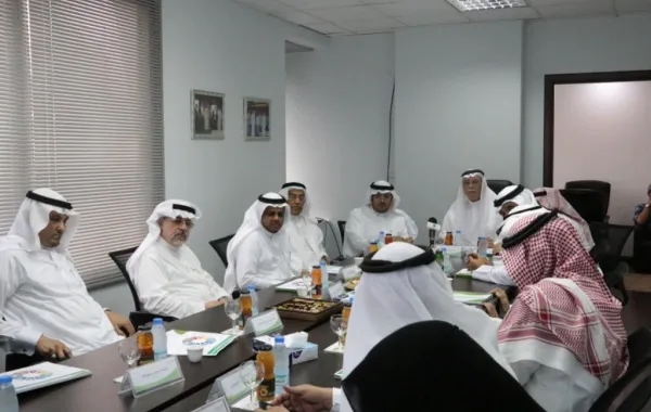 مستشار وزير العمل والتنمية الاجتماعيَّة يزور «إكرام»