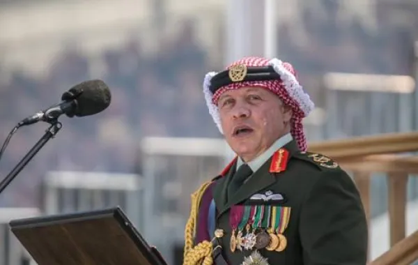 العاهل الأردني يرعى حفل تخريج الأكاديمية العسكرية الملكية "ساندهيرست"
