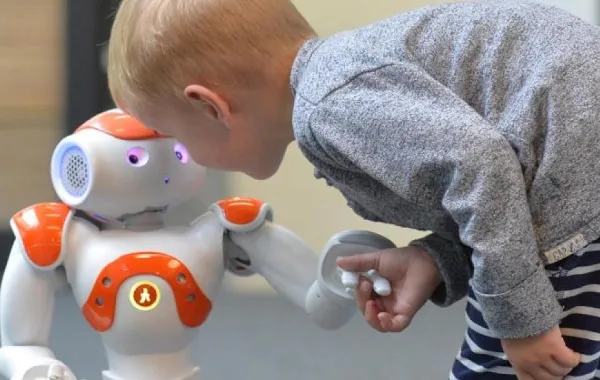 احذري هذه الأجهزة تتجسس عليكِ