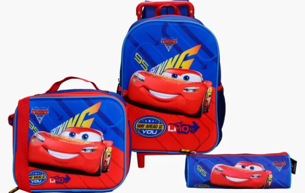 استهلوا العام الدراسي بتشكيلة "العودة إلى المدارس" الجديدة الأنيقة والعصرية من محل الأطفال