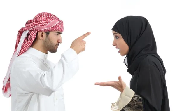 في السعودية طلَّقها لنسيانها وضع رأس الذبيحة في "العزيمة"!