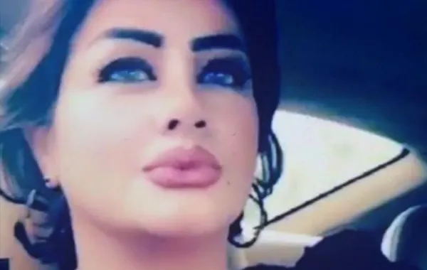 إصدار جديد: «العَشل الوردي» مغامرة في الفكرة ولغة طرحها