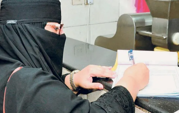 ضبط مشاغل نسائية مخالفة في الشرقية خلال حملة نفذتها 3 جهات حكومية
