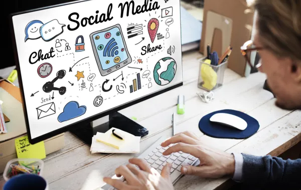 أهم شباب «السوشيال ميديا»