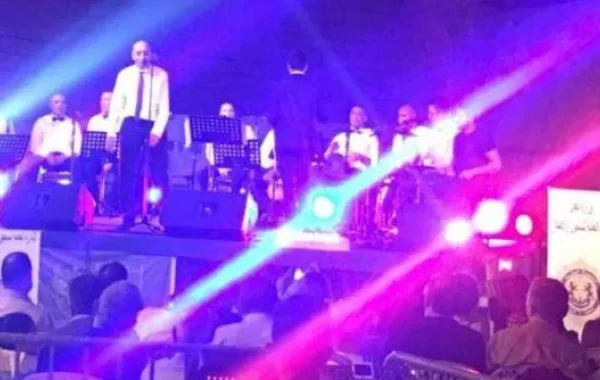 في تونس.. سجناء يقيمون حفلة غنائيّة في مهرجان دولي.. ما القصّة؟