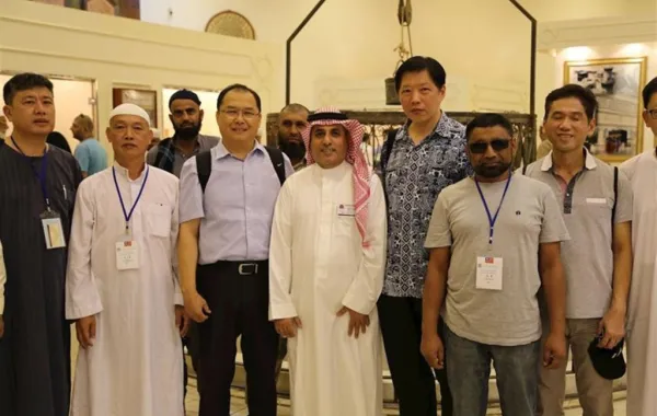 زيارة رئيس بعثة حج دولة تايوان لمعرض الحرمين الشريفين