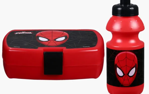 تشكيلة العودة إلى المدارس من "محل الأطفال" ترضي كل الأذواق