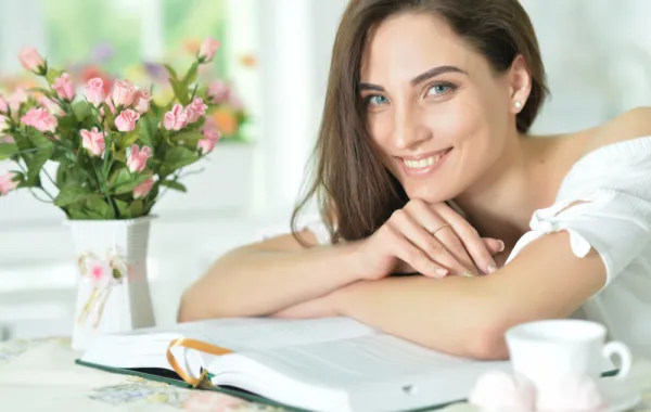 صفات إن كنت تمتلكينها فأنت حقاً من أذكى النساء