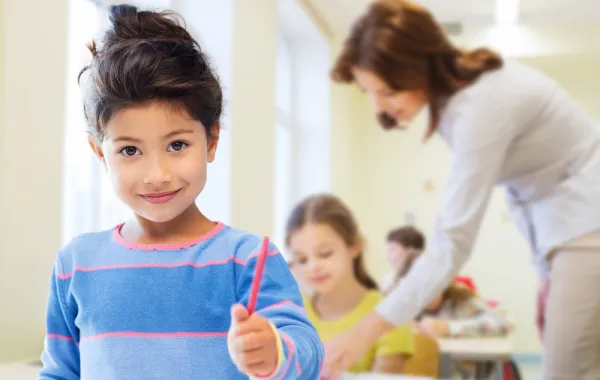 كيف يحب طفلك المدرسة؟