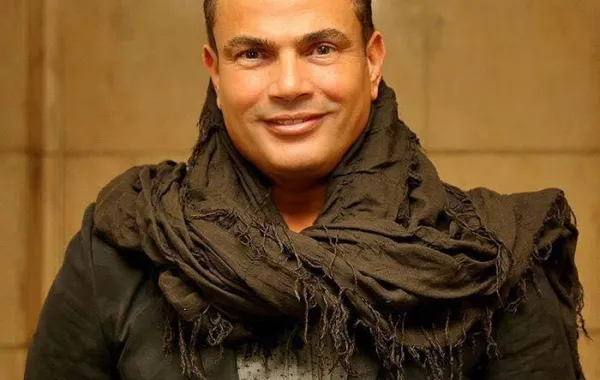 خاص: هل نشاهد اليوم أوّل صورة لدينا الشربيني مع زوجة عمرو دياب وأولاده؟