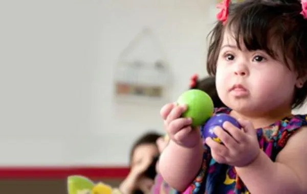 مختص يدعو للتوسع في مراكز رعاية (الداون) ودمجهم في المجتمع