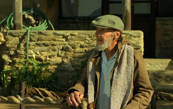 الفيلم الفنزويلي "رأساً على عقب".. حيث الحياة بين جيلين مختلفين