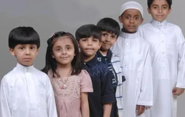 العمل تعتزم إغلاق دور الأيتام تدريجيًّا وتحويلها للأحياء