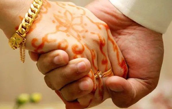 بعد 24 عامًا من زواجهما اكتشفا أنهما شقيقان