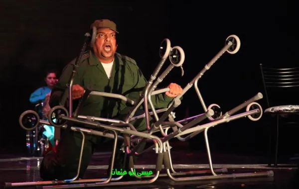 العمل المسرحي "أوركسترا".. 5 نساء ضحايا لرجل واحد