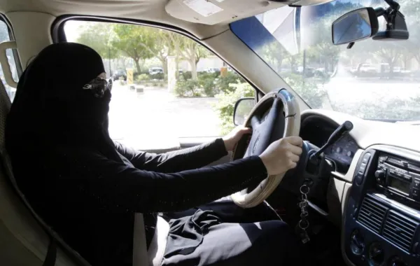 هكذا تفاعلت الجامعات السعودية مع "قيادة المرأة السيارة"؟