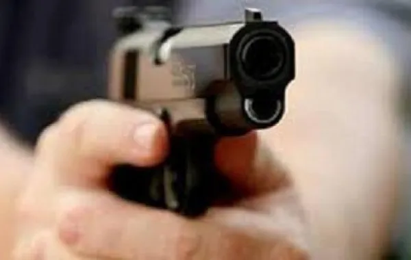 بالفيديو .. سيدة توثّق لحظة مقتلها على يد جارها‎