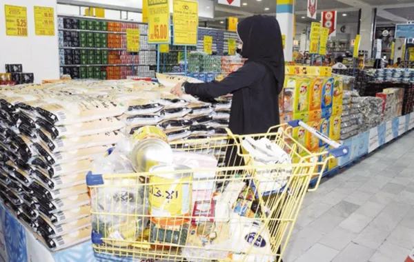 «حماية المستهلك» تنصح باتباع هذه الإرشادات قبل شراء الأطعمة