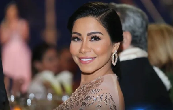 بالفيديو والصور: هل عادت شيرين عبد الوهاب لعصمة "أبو البنات"؟؟