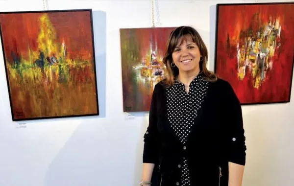 المغربية حياة السعيدي ضمن أفضل الفنانين المعاصرين لسنة 2017