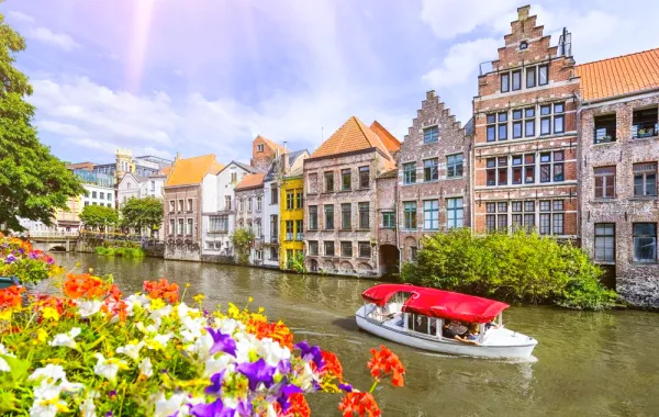 السياحة في "غنت" البلجيكية الخالية من السيارات