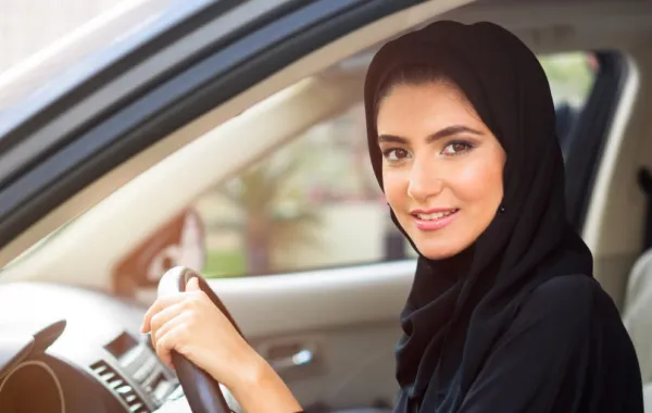 السلامة المرورية لـ"سيِّدتي": لم يصرح لأي جهة للقيام بتدريب المرأة على القيادة