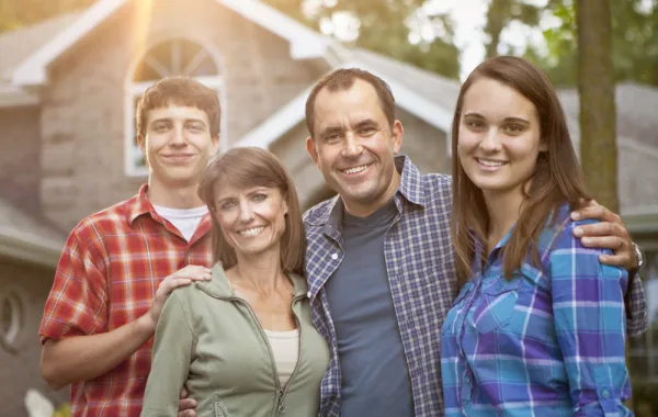 كيف أكون صديقة ابني المراهق؟