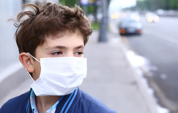 تلوث الهواء يُبطىء تطور ذاكرة الأطفال !