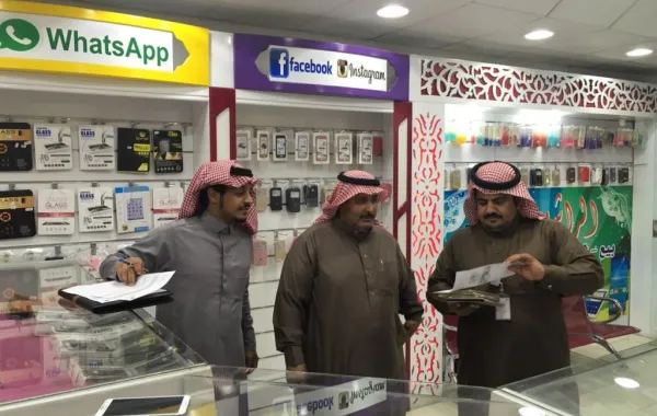 فرق التفتيش تضبط 5520 مخالفة لقرار توطين قطاع الاتصالات
