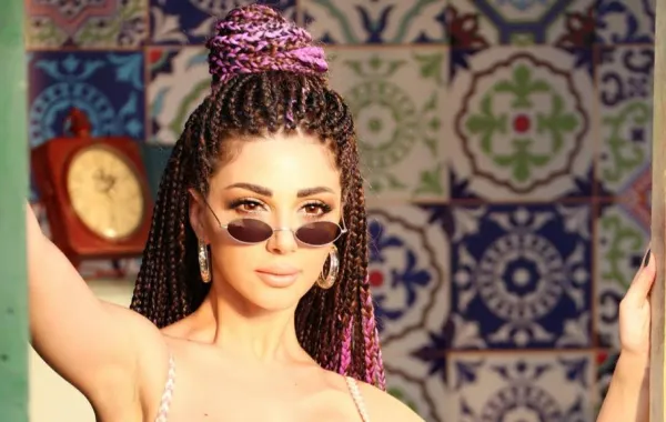هل قصد طوني أبي كرم ميريام فارس بكلامه: تأكدي أنكِ رجعتِ فقيرة وما عندك شي إلا المصاري؟