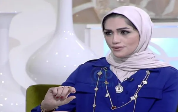 غادة  السراج: لست أنا من تغزّل بـ فهيد العيبان بل زميلتي في الأستديو