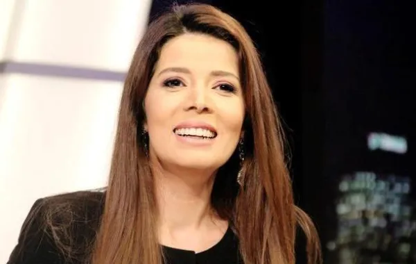 بالصور: المذيعة التونسية فرح بن رجب تتزوج للمرة الثانية