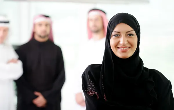 أهم المتغيرات في الفكر الاستثماري للمرأة السعودية بإطلاق مشروع "نيوم"