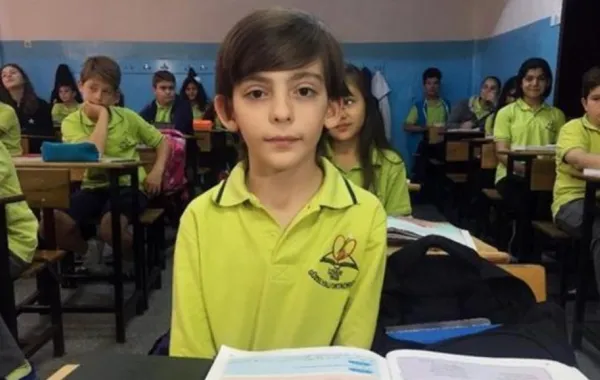 طفل يستعد للجامعة وهو في الـ14 من عمره