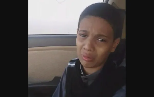 مدير فرع هيئة حقوق الإنسان يخسر مركزه بسبب "طفل عسير"
