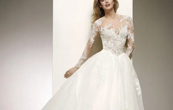 فساتين زفاف Pronovias لربيع وصيف 2018